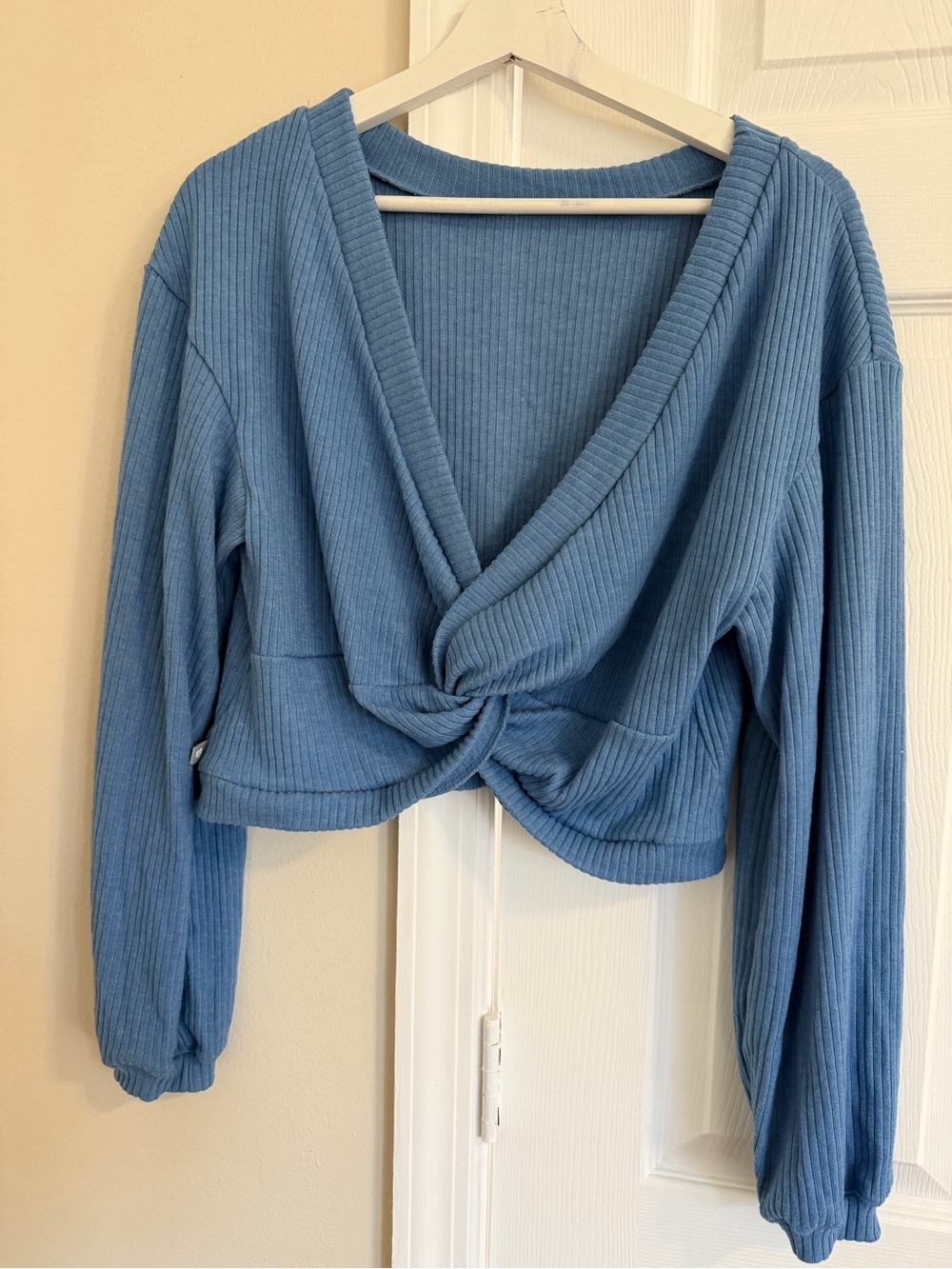 EleVen by Venus Williams Dusty Blue Ribbed Twist-Front Pullover Oversized
